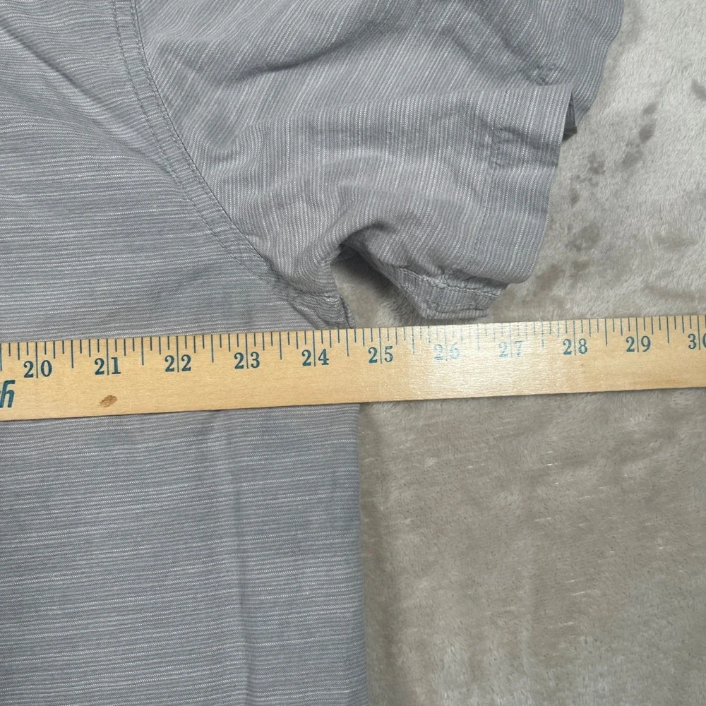 The North Face Lifestyle Button Down Shirt Mens XL Grey Striped Short Sleeve